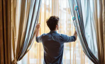 Curtain Fixing in Qatar